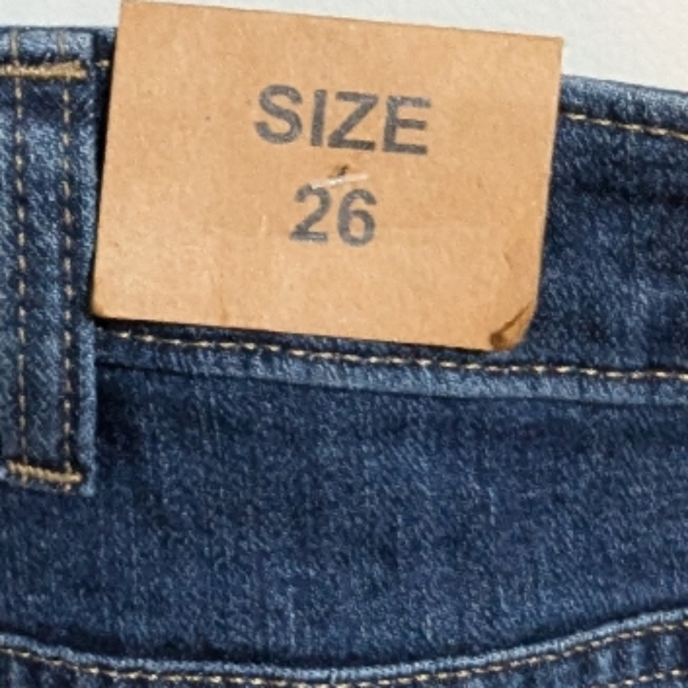 Lee women's denim blue shorts relaxed fit mid rise plus size 26  w-163 - Picture 3 of 5